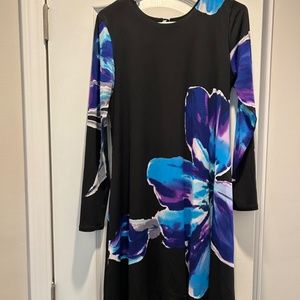 Evovorro Dress